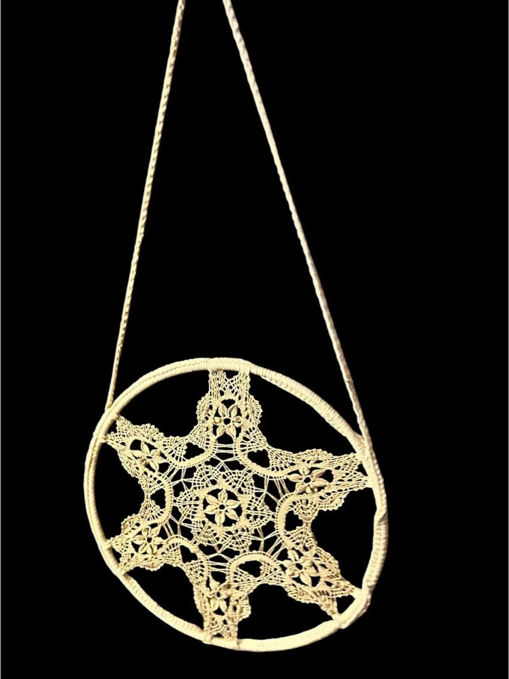 Handmade Lace Star Dreamcatcher - Cream
